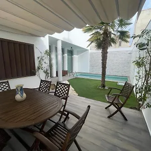 Donde Habita El Olvido Villa